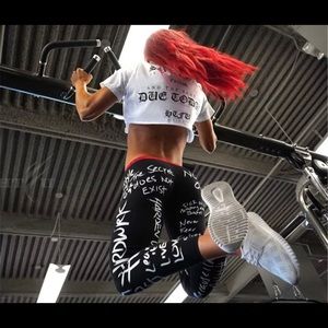 Fitted leggings, red and gray